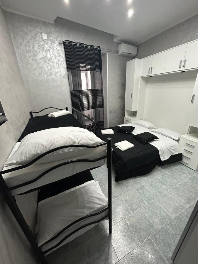 Apartament Da Concettina House Neapol Zewnętrze zdjęcie